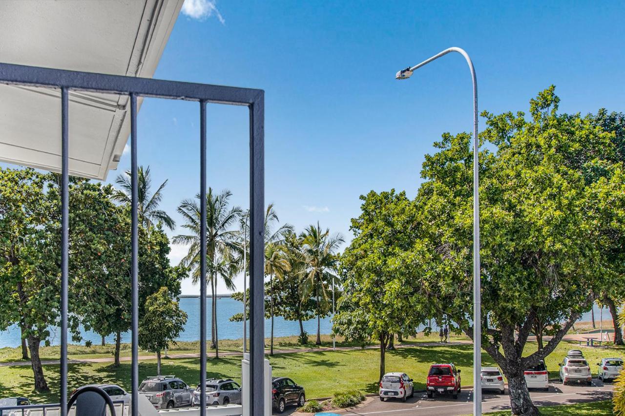 Strand Motel Townsville Exterior foto